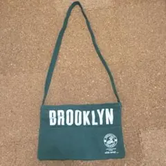 ショルダーバッグ