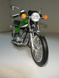 カワサキ 500SSマッハIII H2カスタムプラモデル完成品 ブルー