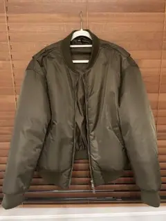 【ZARA】オリーブグリーン MA-1 フライトダウンジャケット