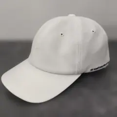 キャップ白