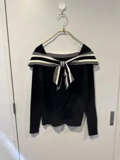 ジャイロ　ニット　黒