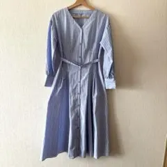 青と白のストライプ長袖シャツワンピース