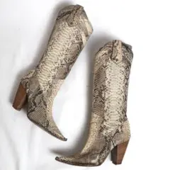 Item thumbnail for item 0c6a6221-5ef5-4557-8128-82942240358b