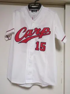 坂倉選手 レプリカユニフォーム Mサイズ カンフーバット付き - メルカリ