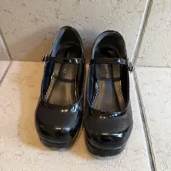 ロリータパンプス