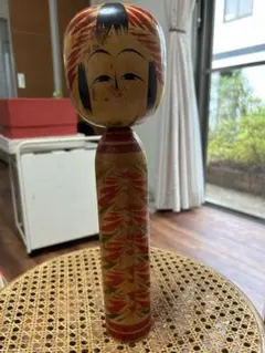 伝統こけし 椿模様 木工芸品 - メルカリ