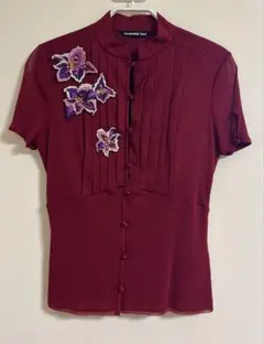 viviennetam トップス(赤 花のししゅう)のサムネイル