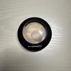 MAC ミネラライズ スキンフィニッシュ ライトスカペード
