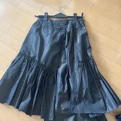 RITSUKO SHIRAHAMA 光沢　ブラウン　 フレアスカートのサムネイル