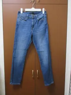 ユニクロ　ハイライズシガレットジーンズ　26インチ　ブルー【8】