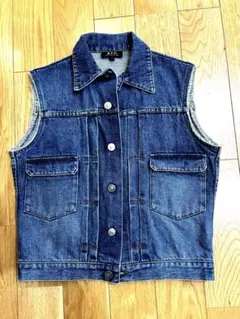 Item thumbnail for item 6b3d24ec-ac85-45d7-aee8-d24e817200c8