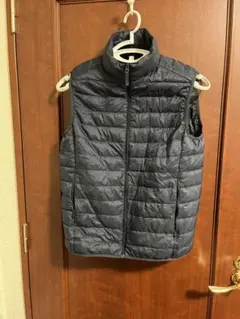 ウルトラライトダウンベスト Mサイズ ユニクロ