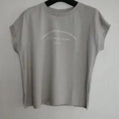 ユナイテッドアローズ グレージュ Tシャツのサムネイル