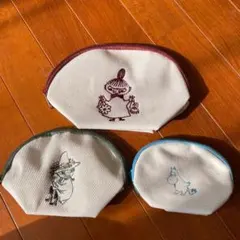 ムーミン　刺繍ポーチ　かわいい