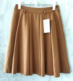 【新品未使用】タグ付き　GLACIER　ひざ丈　スカート プリーツ　サイズM