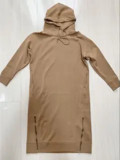 ベイフロー パーカーワンピース ベージュ