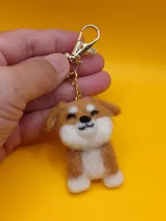 羊毛フェルト☆ひこうき耳の柴犬キーホルダー