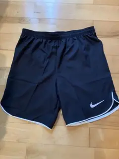 Nike DRI-FIT ハーフパンツ M ブラック