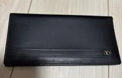 未使用　ヴァレンティノガラヴァーニ 長財布 Vロゴ レザー 札入れのサムネイル