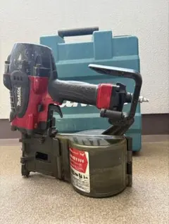 HITACHI エア式釘打機 N-65A3 ゴールド - メルカリ