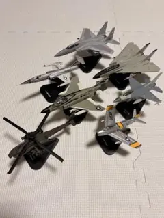 F/A-18E Super Hornet 航空機模型 3点セット - メルカリ