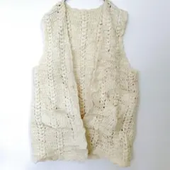 ベスト 【フリーサイズ】アイボリー 編み物 ポケット ジレ ビスチェ