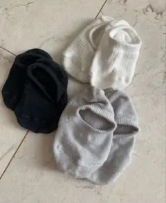 ベビー靴下 3色セット 滑り止め付き