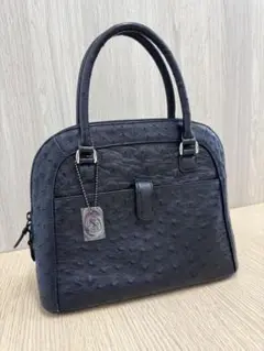 JRA認定　美品Ostrich ドーム型ハンドバッグ レディースブラック