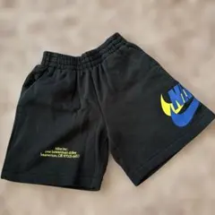 Nike ハーフパンツ 黒 ロゴ入り