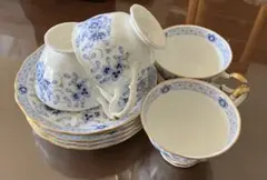 NARUMI ナルミ ミラノ カップ4客＆ソーサー5枚セット ボーンチャイナ