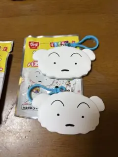 すき家　クレヨンしんちゃんシロのパズルキーホルダー