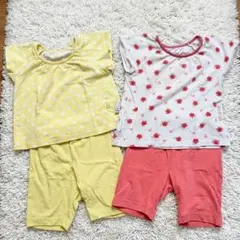 UNIQLOユニクロ　ベビー パジャマ 上下セット 2着まとめ売り 女の子 80