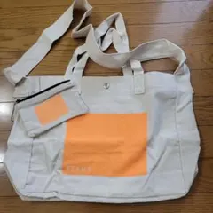 BEAMS ショルダーバッグ 大きめ きなり色