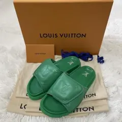 Item thumbnail for item ab7b68f8-f3c6-4a55-99c8-04aaf0dbe9ad