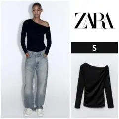 ラスト1点！！【新品】ZARA ザラ ギャザーTシャツ ブラックのサムネイル
