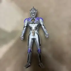 ウルトラマンレジェンド (2003) ソフビ 800