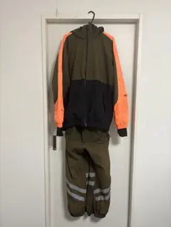 スノーボードウエア 上下