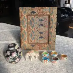 写真立て／小さなキャンドル5つ／象の置き物／小さな陶器