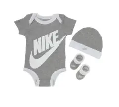 ベビー服 NIKE 0~6ヶ月用