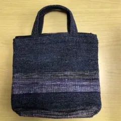 ダークブルーとパープルのトートバッグ