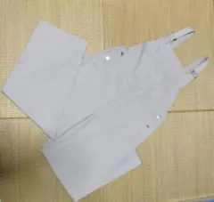 GU サロペットパンツ