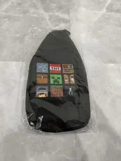 Minecraft ワンショルダーバッグ　ロゴ斜めがけバッグ　新品未使用