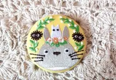 【匿名発送】✨️スタジオジブリ となりのトトロ刺繍 ピンバッジ✨️