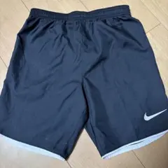 新品！Nike スリムフィット ブラック ショートパンツ M 150cm キッズ
