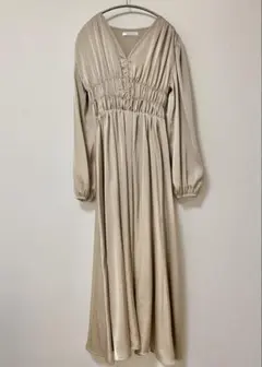 fifth フィフス　ワンピース　ベージュ