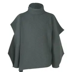 HOMME PLISSÉ ANGULAR STONE