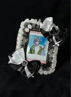 2 硬質カードケースデコ、レースデコ　トレカデコ　痛ロゼット