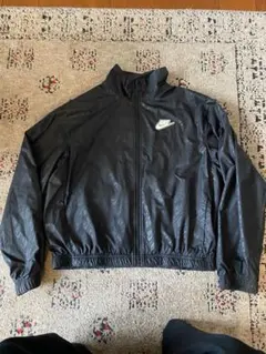 Nike 黒 ナイロンジャケット　目安150