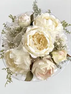 ウェディングブーケ　ブートニア　ラウンドブーケ　アーティフィシャルフラワー　花束