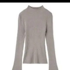 フレアスリーブ ニット